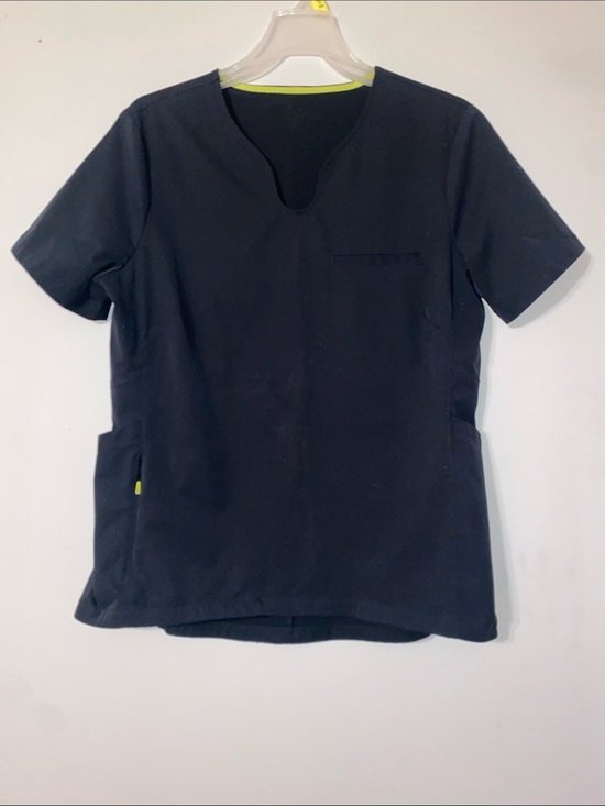 Medelita Tops - Women’s Black Short Sleeve V-Neck Scrub Top